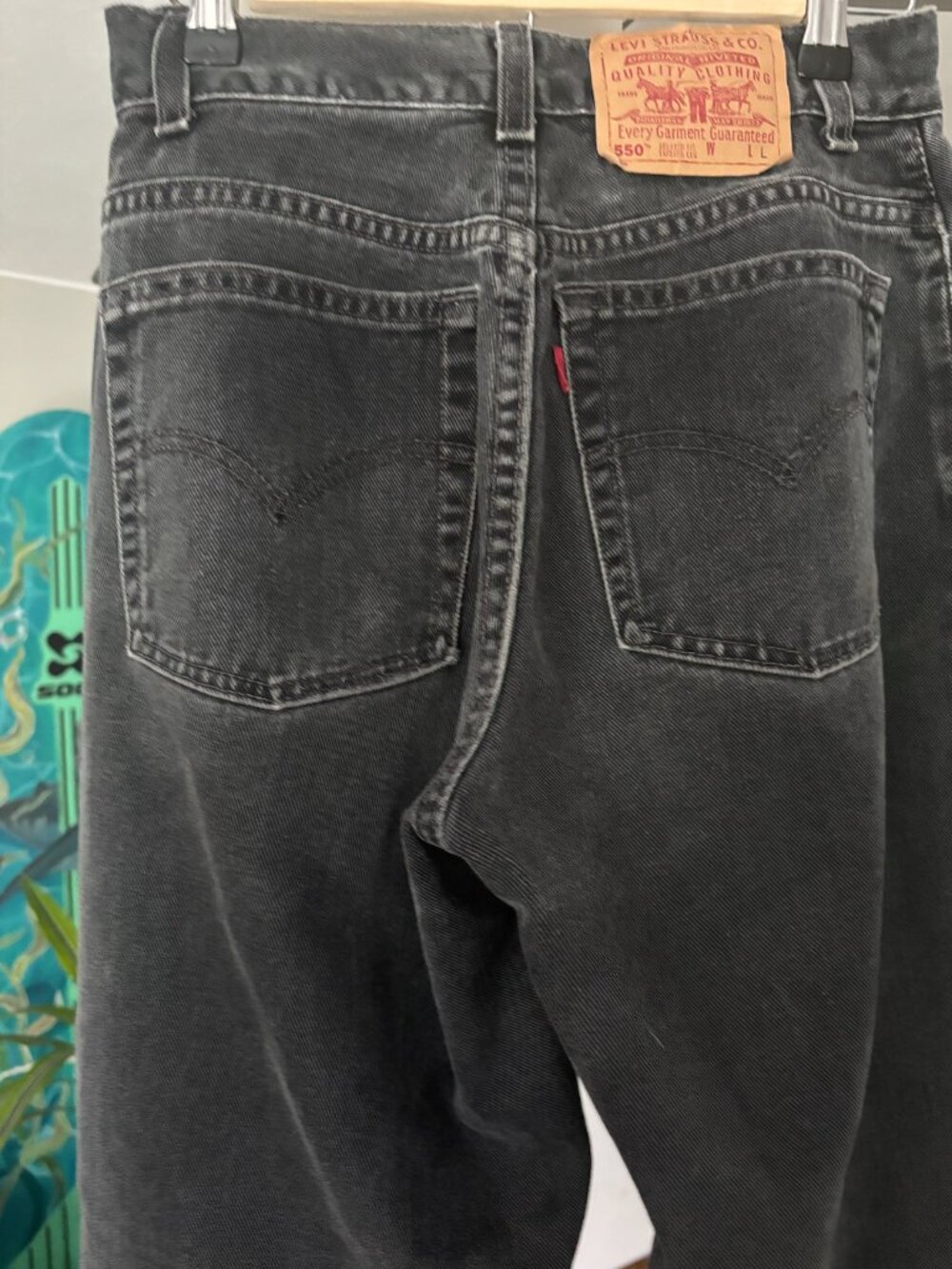 Vintage Levis 550 • 26/30